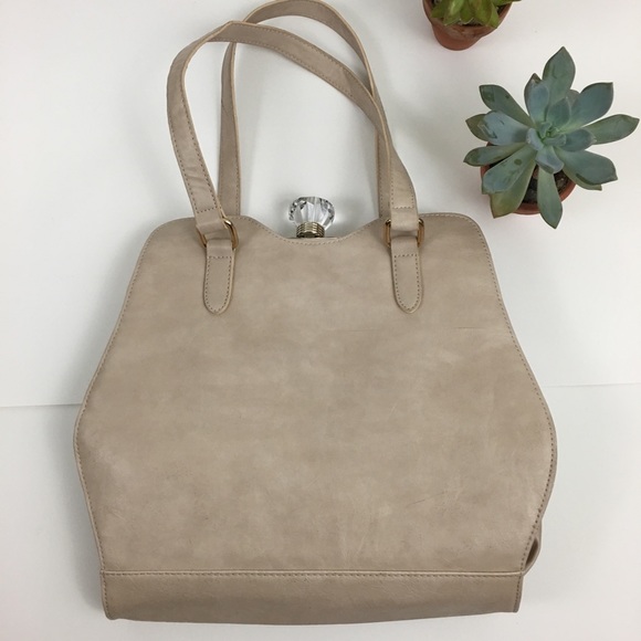 Charming Charlie Jewel Snap Faux Leather Bag - Picture 8 of 8